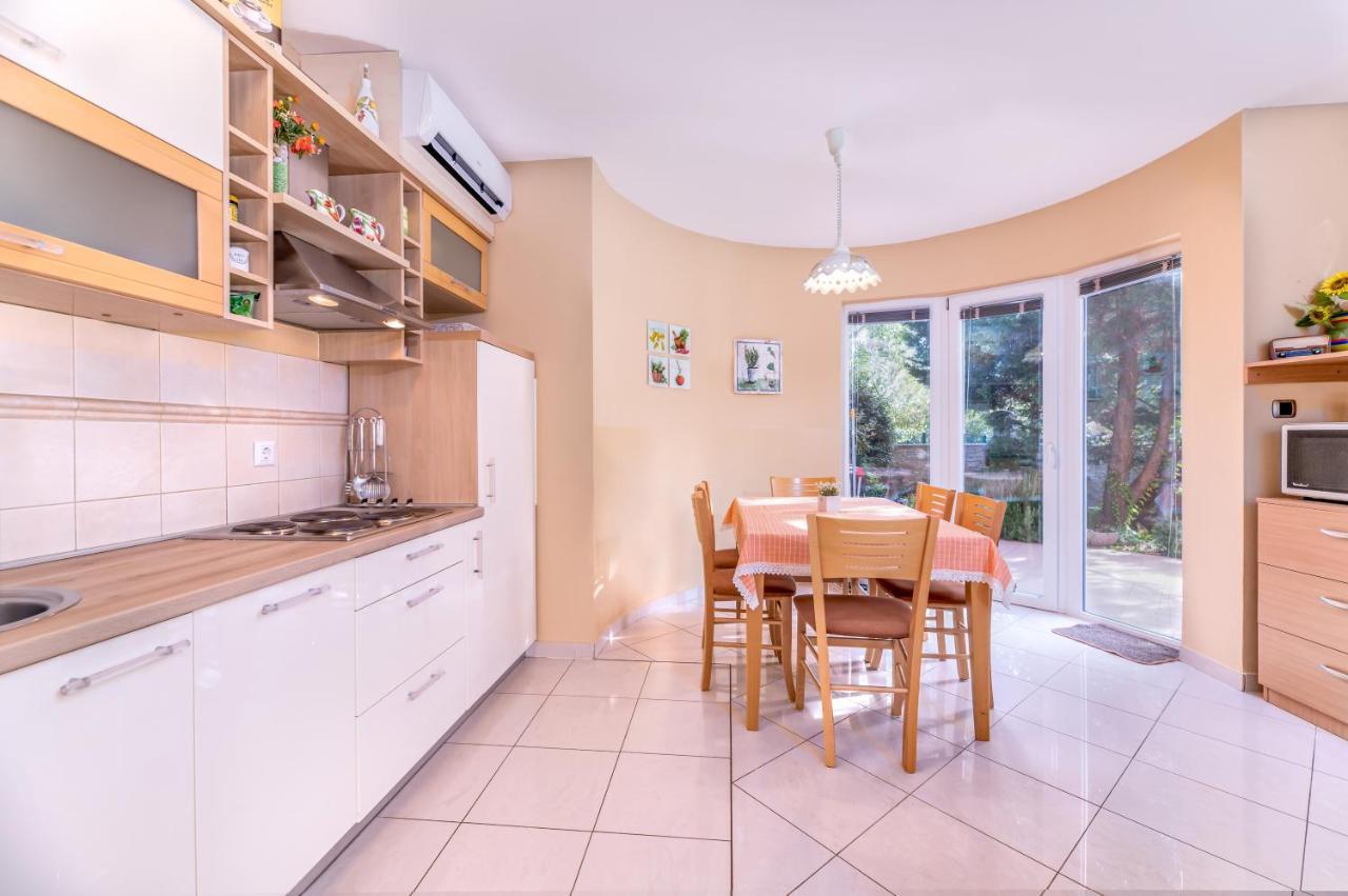 Apartments Lovorka Baška Εξωτερικό φωτογραφία