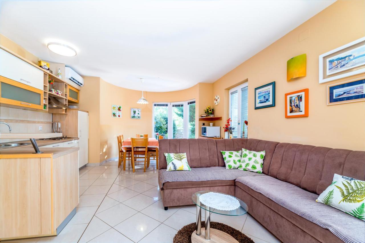Apartments Lovorka Baška Εξωτερικό φωτογραφία